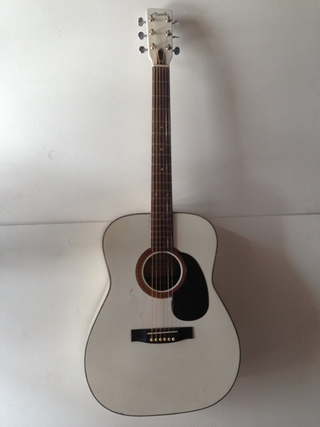 Đàn guitar Morales MF150